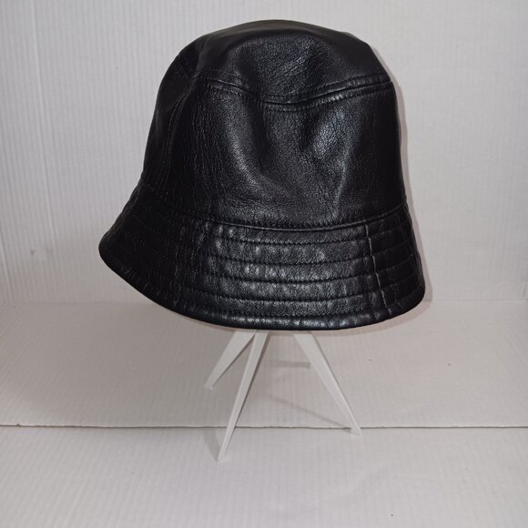 ARITIZIA BABATON FAUX LEATHER SANDRA BUCKET HAT SIZE M/L - Picture 5 of 10